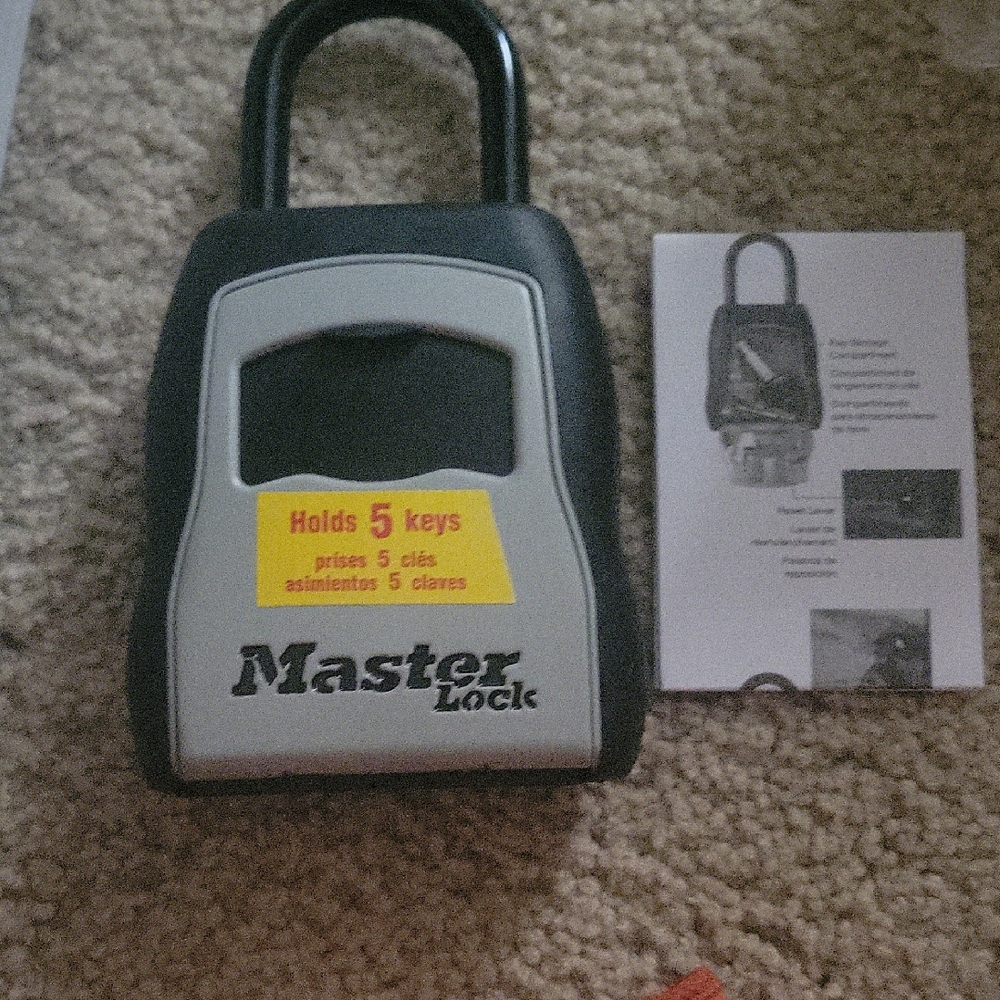 Black and Gray Key Safe